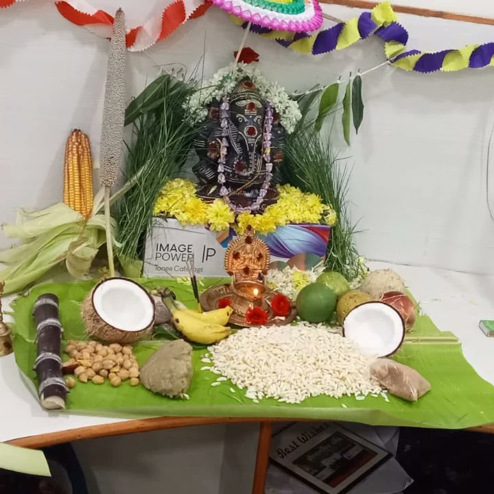 Fuehrer_fintech's tweet photo. Ganesh chaturthi celebration at our office 😇
#GaneshChaturthi #fuehrerfintech
#festivevibes #festivalseason #God https://t.co/RYL5R0Wir1