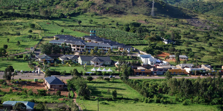 murungi_ada's tweet photo. It is serene with a beautiful scenery. #Biharwe suburb in Mbarara is a good spot to invest in homes n hotels. Located 12kms east of Mbarara Town, It's one of the fastest developing urban areas in Mbarara municipality. https://t.co/umBUEdk2Cv