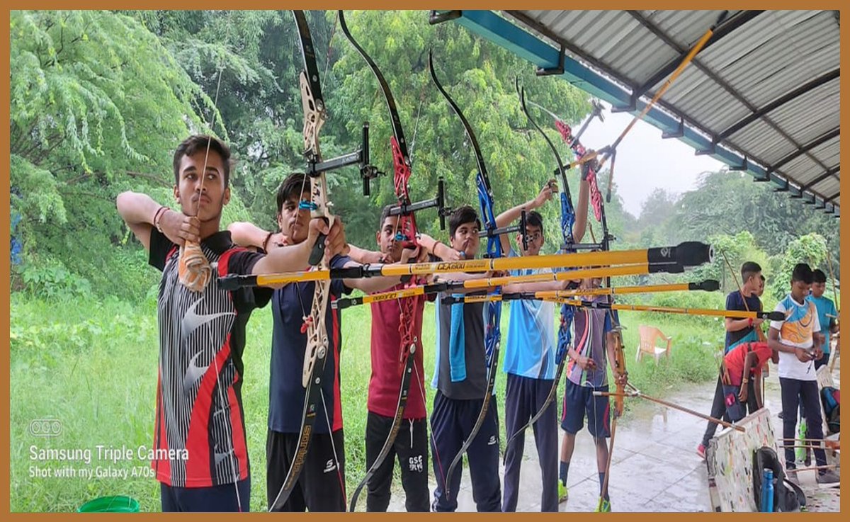sagofficialpage's tweet photo. Archery does not get difficult or hard to understand until the arrow misses

 #sports #sportsnews #sportsmanagement #motivation #sportsmanagement #gujarat #khelkhelgujarat #ramsegujartjitsegujara #games players #playersclub #gujarat #HelloGujarat #SportsSector https://t.co/0UTWguh1hD