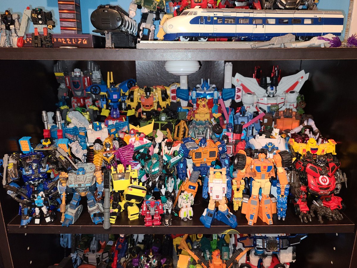 Springartist345's tweet photo. Just took all the bots off the Wreckers shelf to reorganize them(added in the Fossilwreckers, Impactor, Pyro, Leadfoot, Scotspin and Scotbuster), and I think the shelfs reached critical mass. https://t.co/GAzDrdCbKo