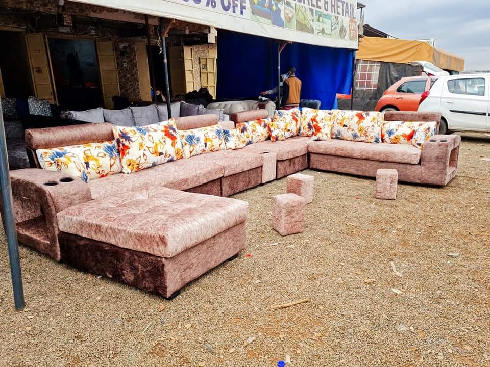 davies_sofa's tweet photo. End month sofa deals 😊 Designed for luxury and comfort visit our showroom in Roysambu near Thika road footbridge ☎️ 0724160126 FREE DELIVERY WITHIN NAIROBI 📍 https://t.co/HyKcXkqGSb #SCORK James Orengo Julie Soweto Paul Mwangi Philip Murgor Kirinyaga Supreme Court NHIF Mombasa https://t.co/oRjGa2NSTi
