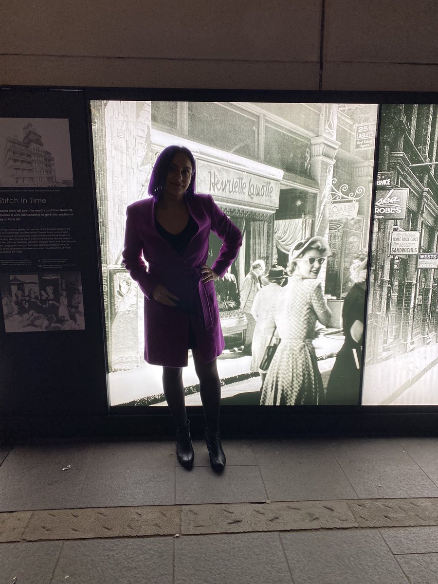 Off to <a href="/sixthemusicalau/">Six The Musical AUNZ👑</a> Sydney return Opening Night at <a href="/theatreroyalsyd/">Theatre Royal Sydney</a> #sixthemusicalau instagram.com/p/Ch6vW7dvRBd/…