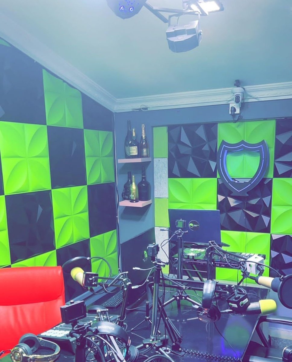 enjoyment_radio's tweet photo. Announcement next week Friday!!! What is coming is BIIIIIGGGGG!! Stay turned 💯 #EnjoymentRadio 🔜 https://t.co/kOJLL5tHKz