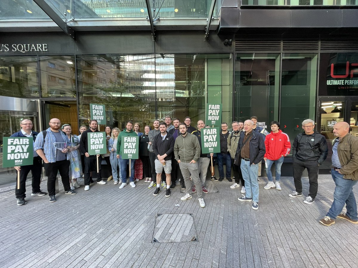 Journalism is a job we’re all extremely passionate about, but today I, along with many of my colleagues, will not be working as we fight for a fairer deal for everyone #NUJReachStrike