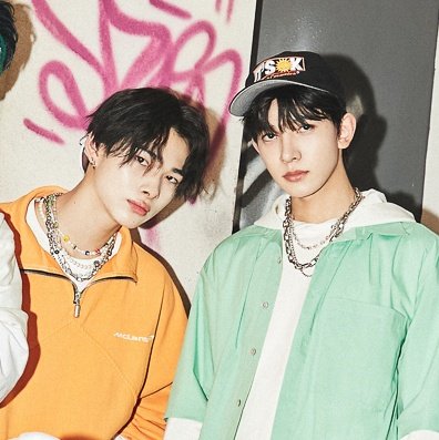 no context heeki (@nocontextheeki) on Twitter photo 