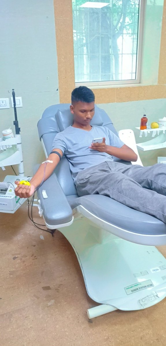 Nss_Rlamc's tweet photo. On occasion of his birth Day our nss volunteer Vedanshu Mandavi Donated 1 unit blood in district hospital durg Chhattisgarh 
We are very proud to have such volunteer.Wishing him a day with full of happiness &amp; great birth day. https://t.co/6gVKAoM9n9