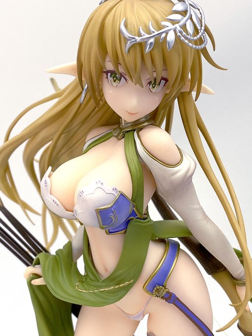 エルフと言えば
やはり弓矢と極小の下着ですね。
最早常識でしょう。 