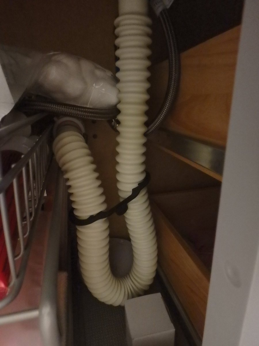 Now that's an accordion P 🪤 Trap !! What are the chances that gets clogged 🤔 #watchung  #homeinspector #homeinspection  #buyingahome #Google #Millburn #realestate #realtor #TerraHomeInspections  #realestate  #homeinspectornearme #terrainsp #UST #terrafg #plumbing #plumber #DWV