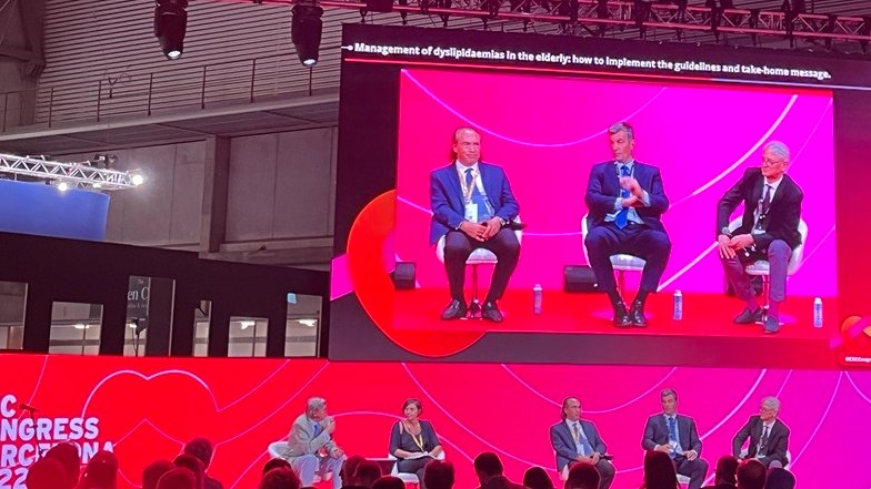 GOCHealthcare's tweet photo. Este es el ambiente que se vivió en el último #ESCCongress y que el equipo vivió de primera mano. Las últimas novedades en #cardiología, sesiones y simposios excelentes, magnífica información en los stands y ganas de #networking. https://t.co/jJa7YJ9UjE