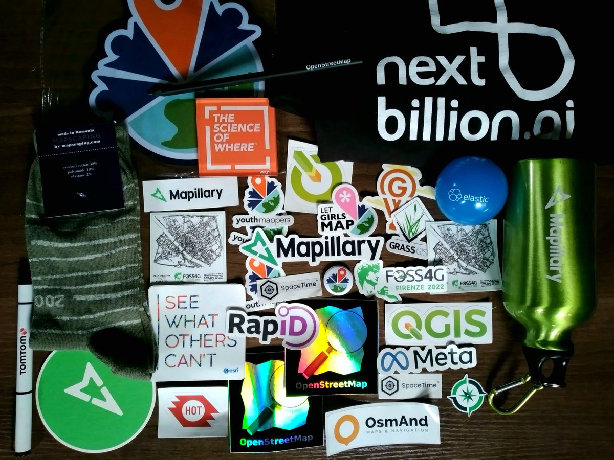 Teemi_classic's tweet photo. Got amazing merchandise🥳🌍 from the just concluded #sotm2022 #FOSS4G2022. Thanks to @Mercixs20 Regional Ambassador.

@hotosm @youthmappers @Esri @MapScaping (love the socks😊) @mapillary @qgis @nextbillionai @TomTom @GRASSGIS @elastic @foss4g @OSGeo @LetGirlsMap @YouthMapperFUTA https://t.co/LOLmd1FtU4