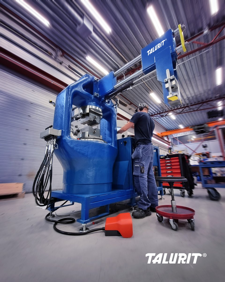 TALURIT's tweet photo. Another fully equipped Talurit® 1000T swager is being manufactured in our facilities in Sweden. 🇸🇪 It will soon accompany the thousands of Talurit® swagers on duty all over the world, earning a sterling reputation for their reliability, efficiency, and safety. ✔️ #Talurit #Swager https://t.co/7wTOkeCzZA