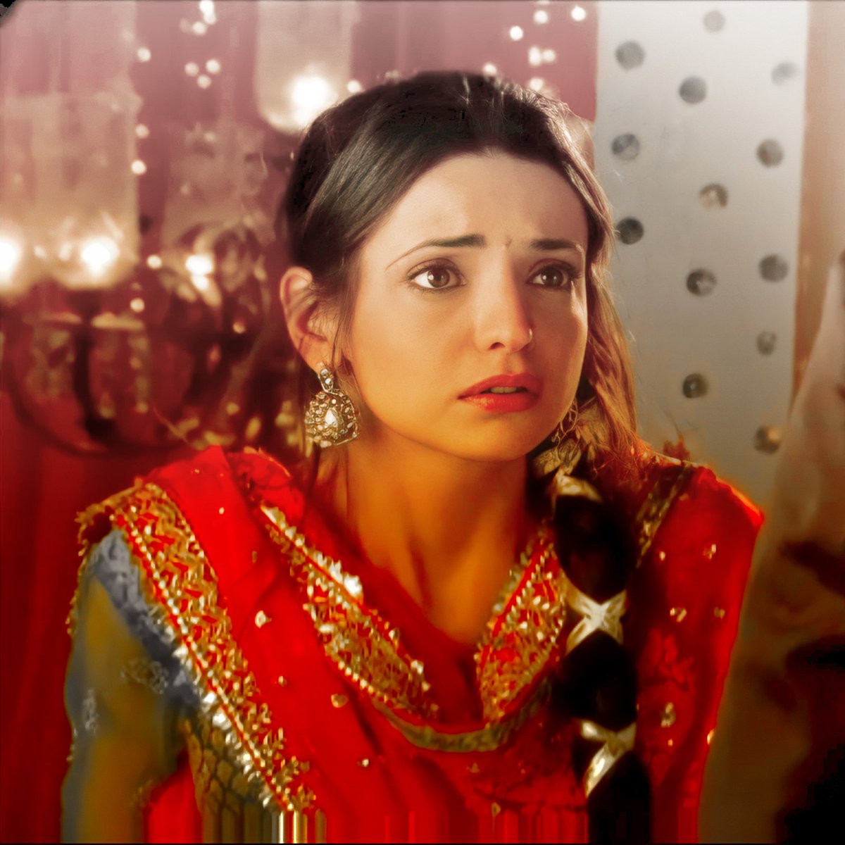 bestofkhushi's tweet photo. #SanayaIrani
#IPKKND https://t.co/kcU2AD5qWW