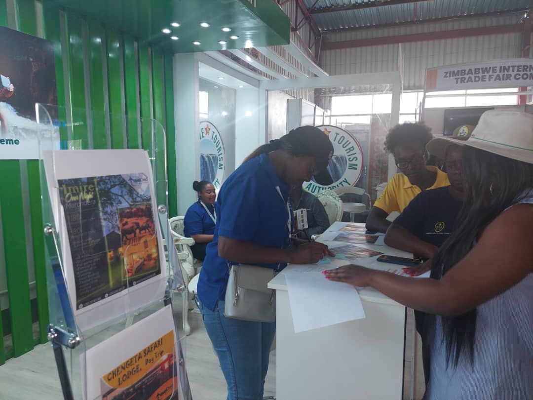 ZtaUpdates's tweet photo. Have you had a chance to visit our stand at the Harare Agricultural Show? Come through to the Convergence Hall for an informative talk with our marketing team &amp; get an appreciation of places to visit, holiday packages, tourism regulations &amp; so much more.
#ZimBho👍
#VisitZimbabwe https://t.co/xLl0J2l6eU