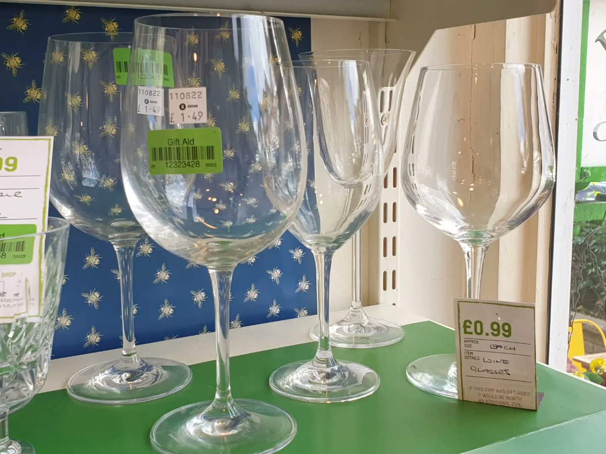OxfamHarpenden's tweet photo. Off to #university? Need to equip your #studenthouse? You know where to come! At #Oxfam #Harpenden we have all the #homeware you need for your shared #kitchen! Come for a browse!
Open 10am to 5pm Mon to Sat (4pm Wed) at 3, Harding Parade.
#FoundInOxfam #SecondHandSeptember 💚♻️ https://t.co/XvKZJwkqG2