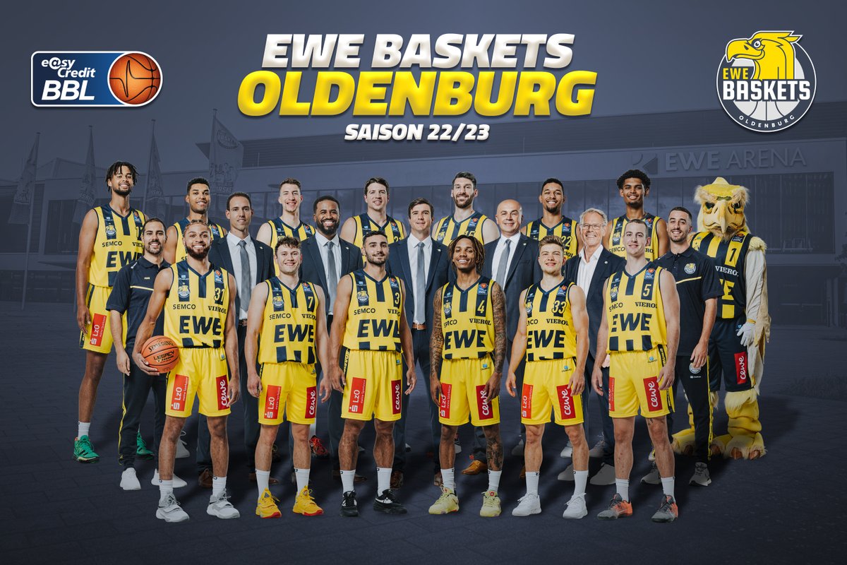 📸 Unser #Teamfoto für die <a href="/easyCreditBBL/">easyCredit BBL</a> Saison 2022/2023. #DasIstOldenburg 

[Fotograf: <a href="/fotoduda/">duda</a>]