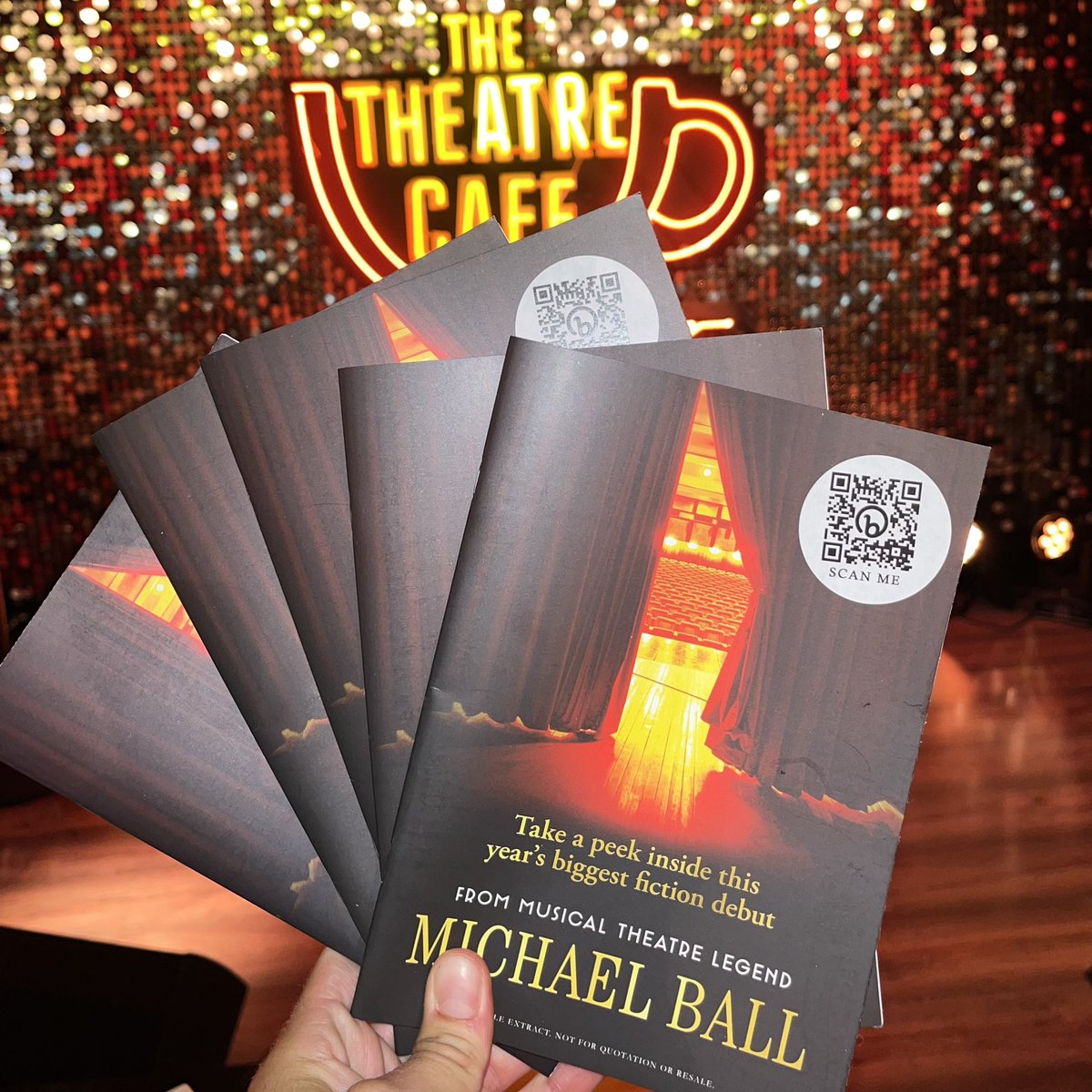 🚨CALLING ALL MICHAEL BALL FANS🚨

Want to be one of the first to read the opening chapter to Michael’s new book?
Pop into The Theatre Cafe this week and grab your FREE copy of the first chapter!

Limited copies available! Get here quick!