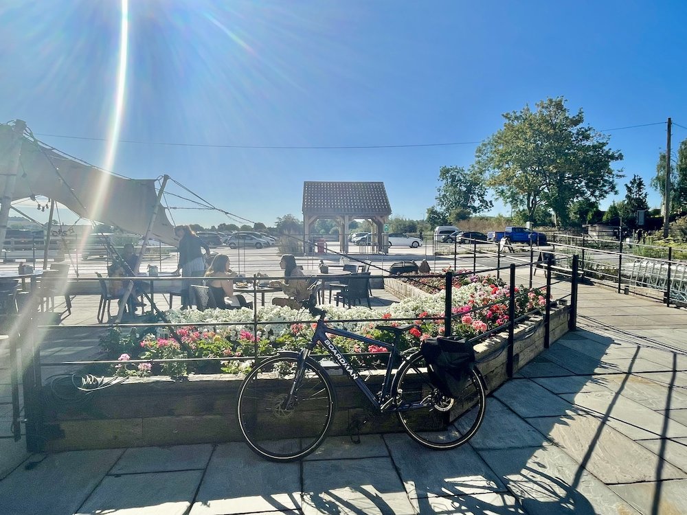 FlourishFHK's tweet photo. 🚲 Cycle to us 🚲 We have a dedicated bicycle shelter in our car park where you can lock up your bikes while you come in for a drink and a bite to eat!
Just off Bath Road between Bath & Bristol
#cycling #bike #bikeroute #bikefriendly #saltford #visitus #flourish #keynsham https://t.co/csFmnKwnIe