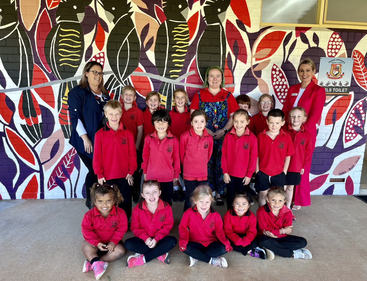 Lisa Criddle tweet media