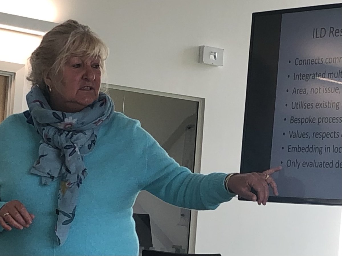 ruralink's tweet photo. Thanks to @JennyPhelpsMBE of @FWAGSouthWest and @GREATglos for delivering an inspiring session on #IntegratedLocalDelivery #ILD to cap off the #RuralFacilitator course today. https://t.co/3dP382WQVw
