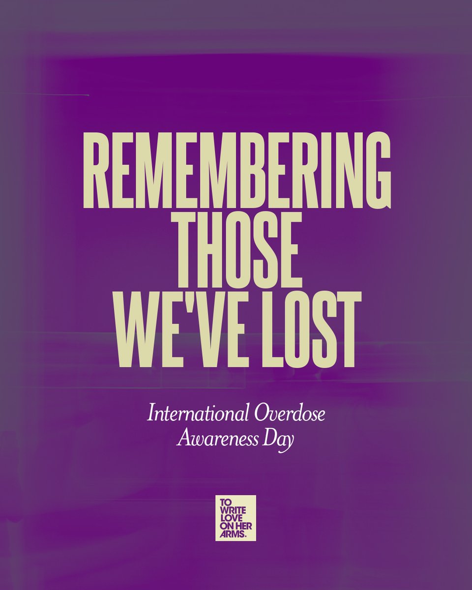 TWLOHA's tweet photo. Substance abuse is not a new epidemic. Today, on International Overdose Awareness Day, we remember all those we’ve lost. Overdose deaths have increased by 28% between 2020 and 2021 in the US. (1/2) https://t.co/VzfyQd7Mdd