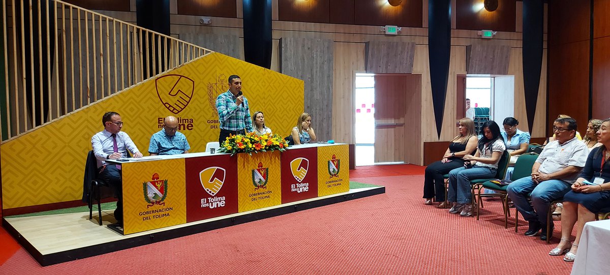 55 funcionarios de la Gobernación del Tolima se graduaron en el sistema de gestión de calidad, bajo la NTC ISO 9001: 2015 y curso de auditoria. Este diplomado servirá para mejorar la gestión  pública. Felicitaciones