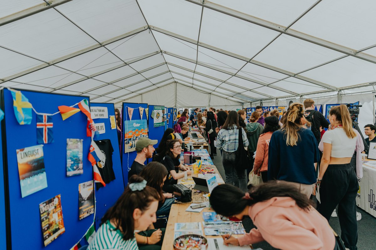 GuildofStudents's tweet photo. Welcome event spotlight.. SOCIETIES FAIR 💃
Joining a #StudentGroup is a great way to make friends @unibirmingham. So, make sure you join us at Societies Fair during Welcome to speak to hundreds of groups and sign up to taster sessions.
Learn more: https://t.co/llCv4ytNJP https://t.co/nHpAFZMZ9J