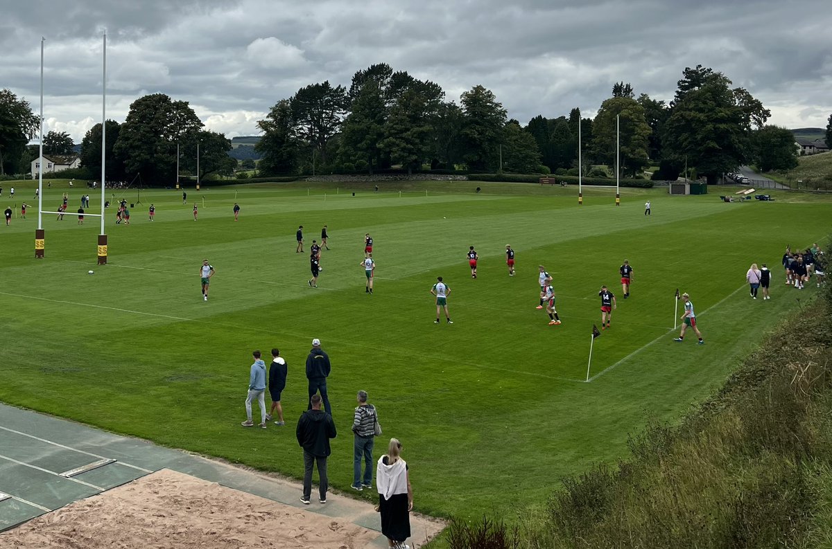 MrLeeBirkett's tweet photo. So good to see @TheBrownSSFC have a pre-season game ahead of a super busy season ahead. 🤎 https://t.co/b3xUbZ1pMM