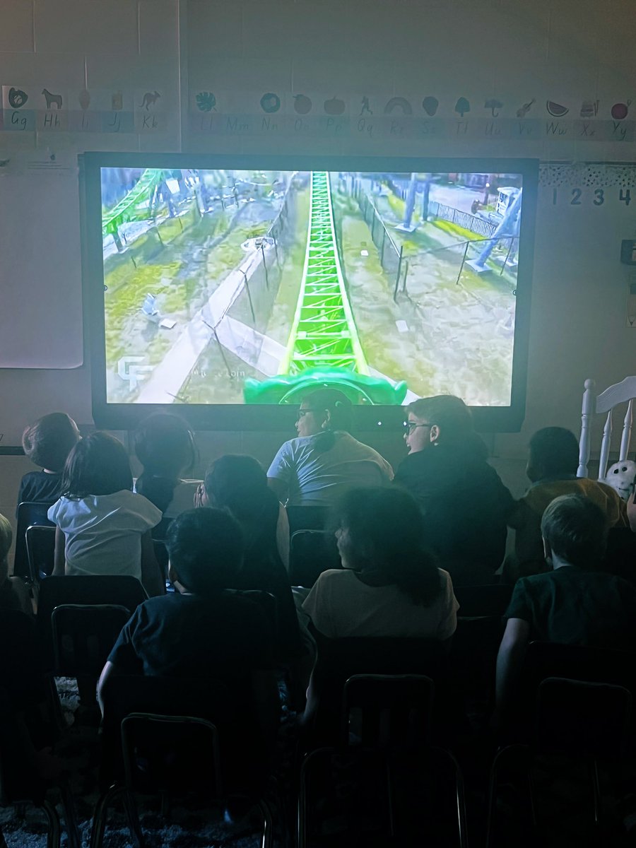 🎢 Rode a roller coaster &amp; played push and pull charades with Ms. Harper’s 2nd grade class today!  <a href="/KnoxESKnights/">Knox ES Knights</a> #scienceisfun #engaged #ccsdfam #newlyKnighted