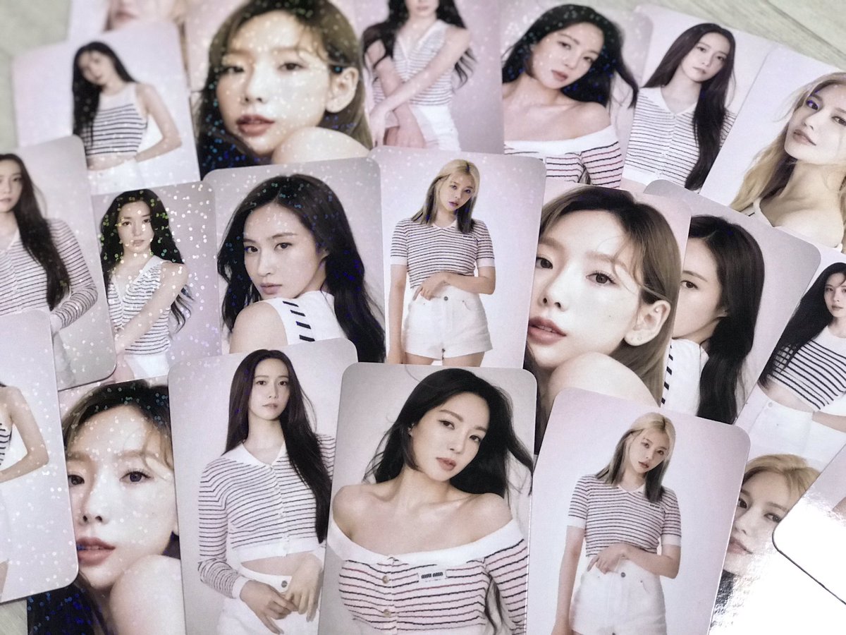 s49500223's tweet photo. 💖소녀시대 팬미팅 Long Lasting Love 나눔 

👑 빤짝이포카20개 / 미니폴라로이드 30개
       중 랜덤으로 1인 1개🙏🏻💕                                                               👑 인증 팬미팅 티켓
👑 장소&amp;시간 당일 타래로 공지 예정
👑 나눔 하시는 소원분들😍 교환 환영합니당❤️‍🔥 https://t.co/S9UsbqjZCk