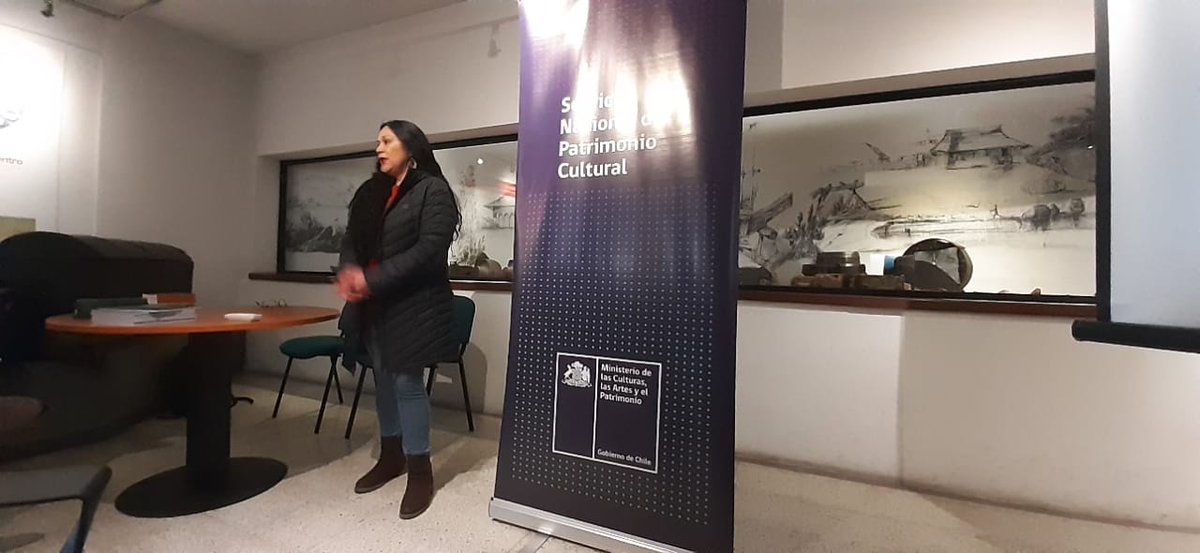 patrimonio_cl's tweet photo. 📢En el Museo Histórico de Puerto Montt se presentó la publicación “Un tramo del Camino Real y un paisaje en el Sur de Chile”, financiado por el Servicio Nacional del Patrimonio Cultural a través del Fondo del Patrimonio. La publicación está disponible en:
https://t.co/1ktpJqH636 https://t.co/C3WN6TNsTZ