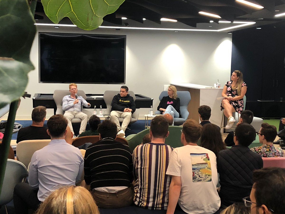 CryptoMondaysUK's tweet photo. What a great evening we had last Monday hosting our monthly event at the beautiful Argentex! 😍We had @ogiberstein of @CoinRuleHQ, @_evalawrence of Arcane Crypto &amp; Diego Clerk of @binance take the stage, where our panel of experts discussed how to trade in a bear market📉
#Crypto https://t.co/Uq0WBgERHp