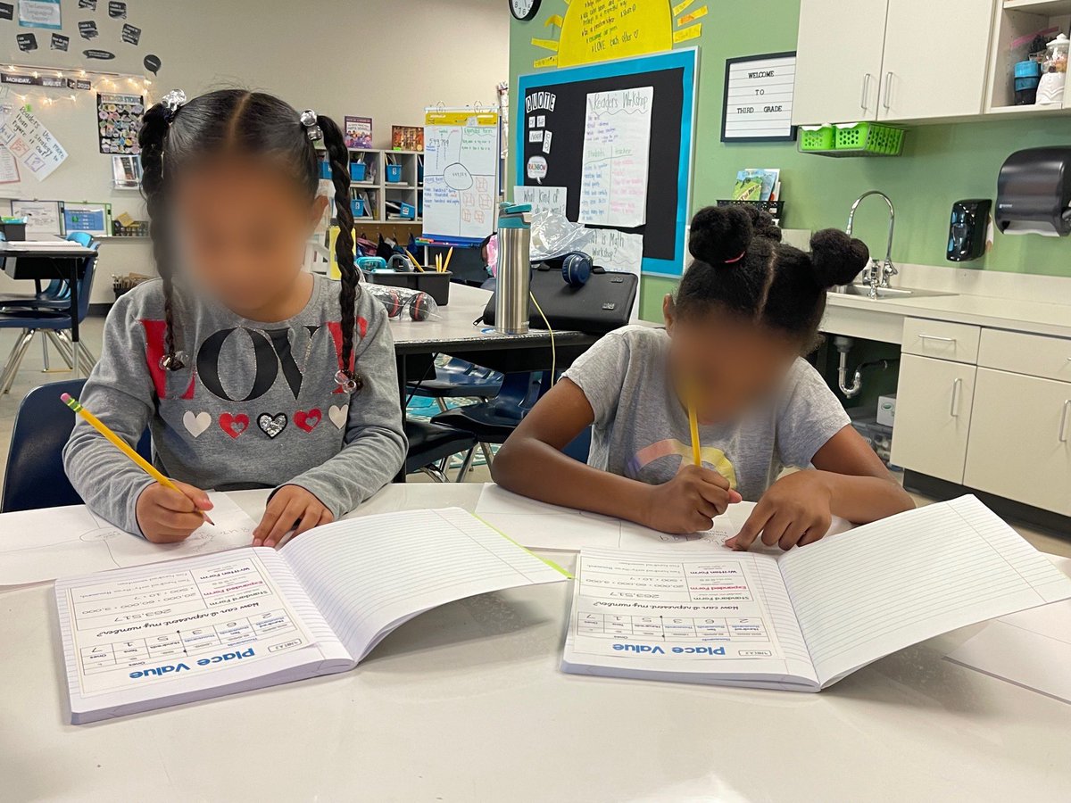 MissFrango's tweet photo. Math stations are up &amp; running! 🤩Mathematicians are working on creating their own frayer model, practicing fluency on dreambox, playing addition top it, &amp; working ind. on expanded form! @LeaphartElem #ThisIsLeaphart #MathmaticiansAtWork @LexRich5Schools https://t.co/011o5fumwa