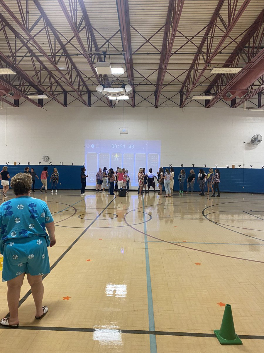 Tara Piper tweet media