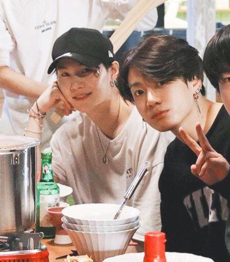 Happy birthday my muscle bunny boy 
Let's enjoy party 🎉🎉🎉🎉🎉🎉
<a href="/Jungkoo_gukk/">전 정국 이올시다</a>