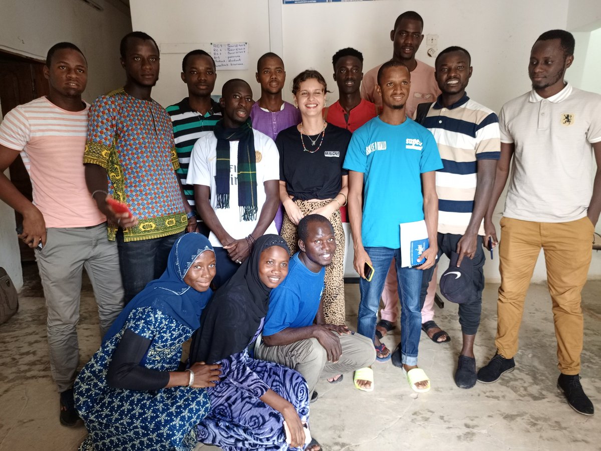 jogjef's tweet photo. [#Jefimpact// formation à la création d’entreprise]

🔐Clap de fin des 6 mois de formation de nos incubés de la 2ème promotion du programme #Jefimpact. Pour cette 2eme cohorte, 12 jeunes porteurs de projets à impact social et environnemental ont bénéficié des formations... 1/3 https://t.co/3gCMUiCoYW