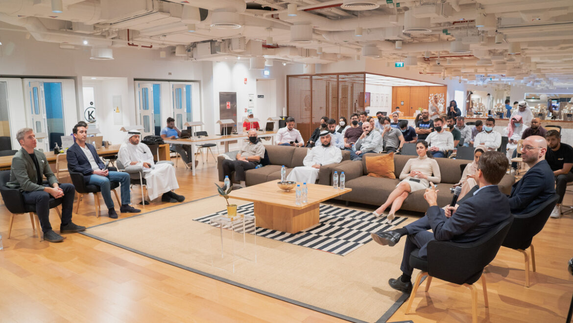 thefintechtimes's tweet photo. The Abu Dhabi tech ecosystem @hub71ad has confirmed the names of the 16 startups participating in its #IncentiveProgramme this year. https://t.co/i5gyHjaCls https://t.co/qjhN9q7AeV