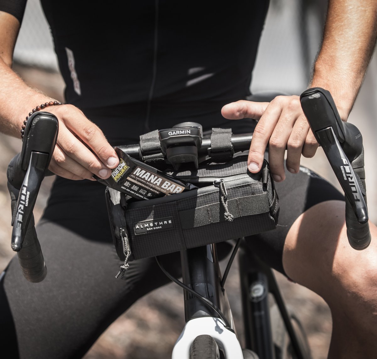 rynopowerlife's tweet photo. The perfect size for nearly any pocket, the Mana Bar is a delicious and nutritious Superfood Plant Protein Bar designed to fuel your next adventure! #rynopower #chargelife #plantprotein #nutrition #protein #cycling #endurance
@luke__pankratz
📷: @jdylandean https://t.co/4w3wERqI0S