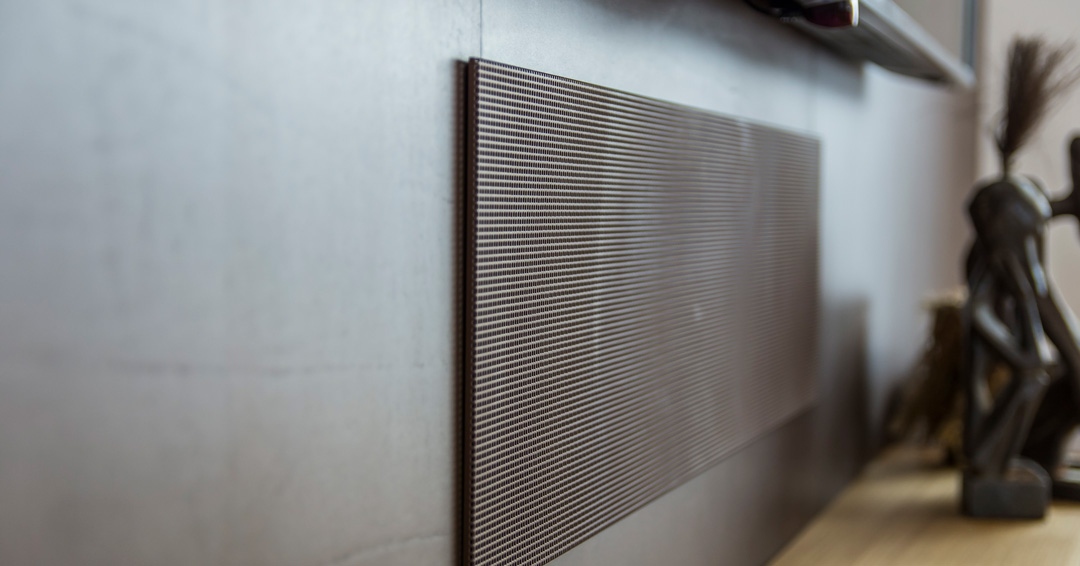 Utilising our extremely powerful Architectural Loudspeaker range as a Soundbar is a great way to deliver our renowned⁠ audio quality discreetly in any living or media room.

#BritishAudioTechnologyPioneers ⁠⁠#HiResAudio #ArchitecturalLoudspeakers