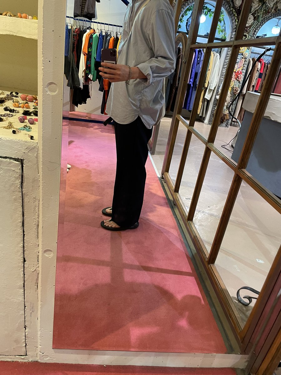 tsuka524's tweet photo. 6(ROKU)のスラックスが最高すぎ✨ https://t.co/brwIwMEA6J
