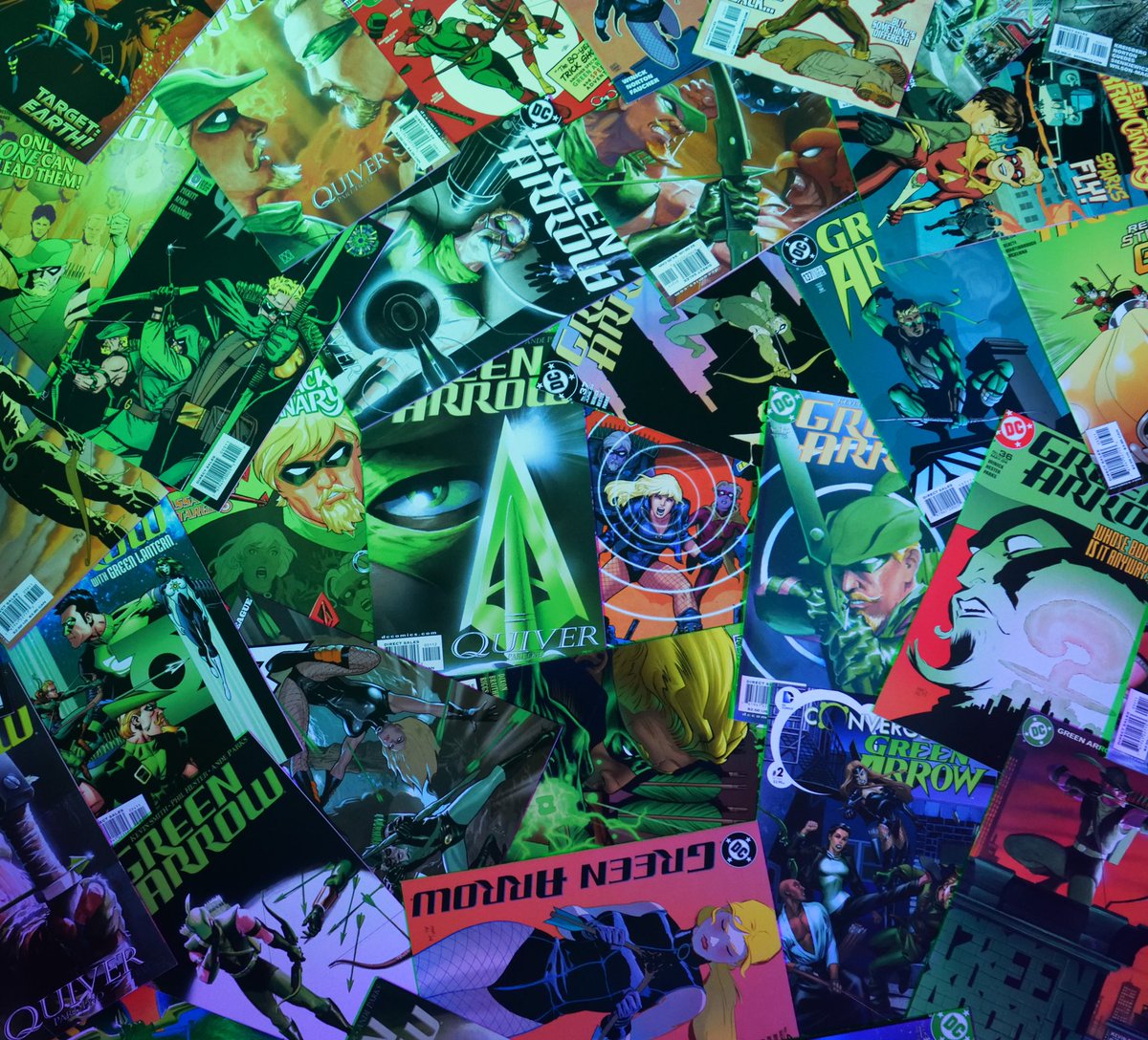 legendofscott_'s tweet photo. So I’ve spent the last few weeks working on a personal art project. I wanted to put my comic issues to use instead of sitting in my long boxes. I started making collage photos with each photo dedicated to a single character/team. More to come and character recs are welcome! https://t.co/e01rbc5h2j