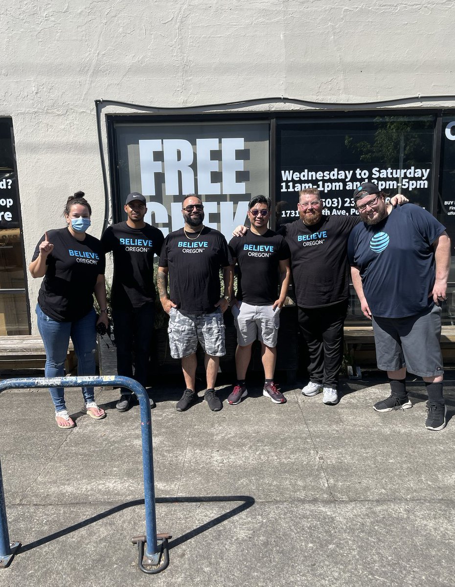 AmirJ_CA's tweet photo. Congrats @FreeGeekPDX on a wonderful, inclusive Block Party!  Our #ATTBelievesOregon team enjoyed rolling up our sleeves to help you set up for your fundraiser. Learn more about @FreeGeekPDX here: https://t.co/eP7soV44FG #ATTImpact https://t.co/pMvHwut0vo