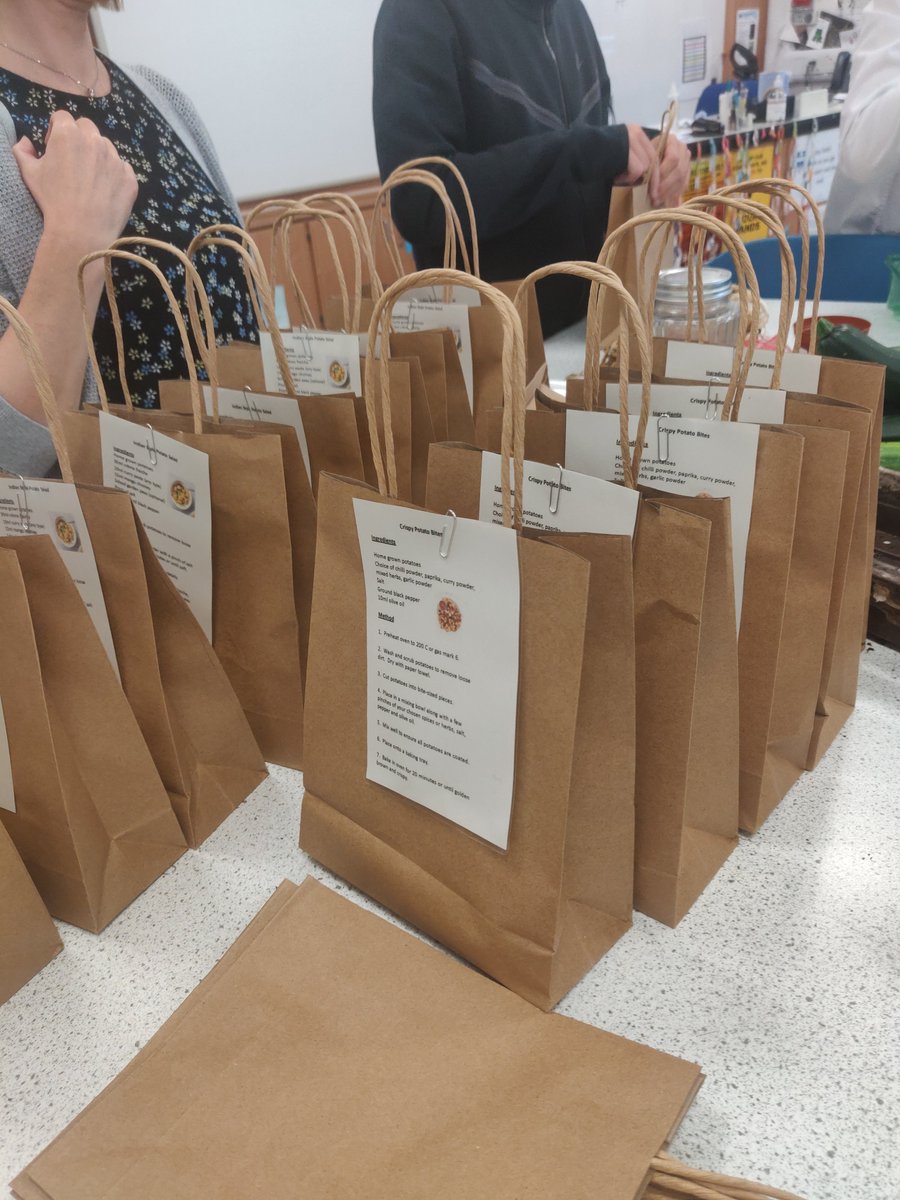 KHS Garden tweet media