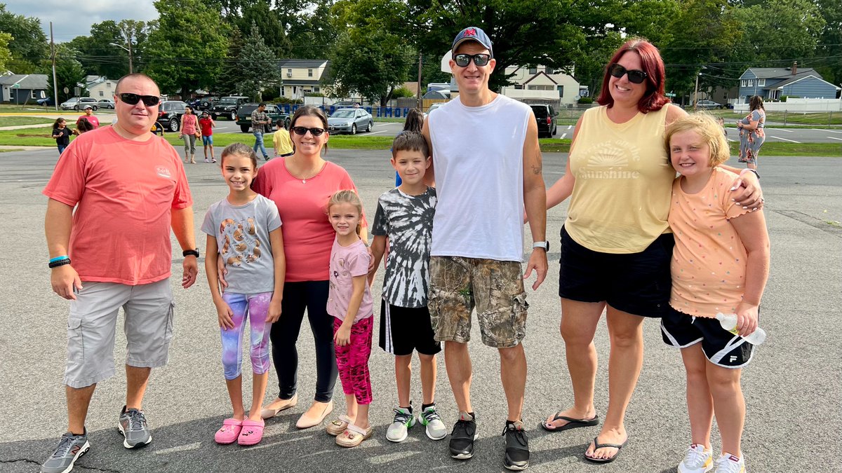 PwaySchools's tweet photo. Arbor Intermediate School families had a great time getting to know one another at Tuesday's friendly meet and greet, where incoming fourth-graders met some of their teachers and learned about the school!
See more photos ➡️ https://t.co/o8An4ENnZm https://t.co/AwFECXpdSY
