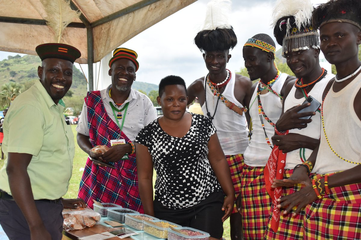 What #food is part of your #culture?

We are privileged to be @ #KaramojaCulturalFestival 2022 happening in Abim District.

Showcasing beans rich in iron &amp; zinc
#AddressingMalnutrition
#AddressingHunger

with <a href="/USAID/">USAID</a> <a href="/FeedtheFuture/">Feed the Future</a> <a href="/narouganda/">NARO Uganda</a> <a href="/MakaraArthur/">Rtn.Arthur Makara Ga Makara.</a> <a href="/biotechsafety/">Uganda Biotechnology & Biosafety Consortium</a>