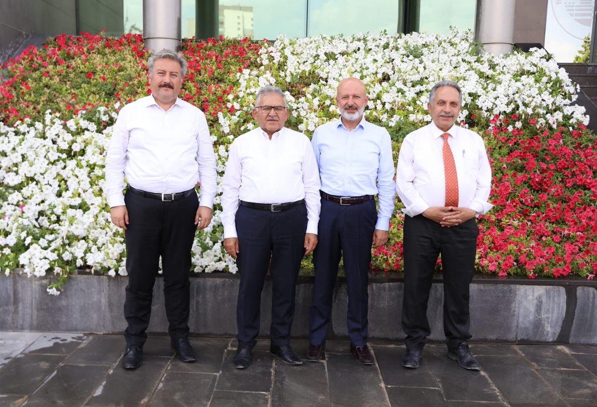Memduh Büyükkılıç