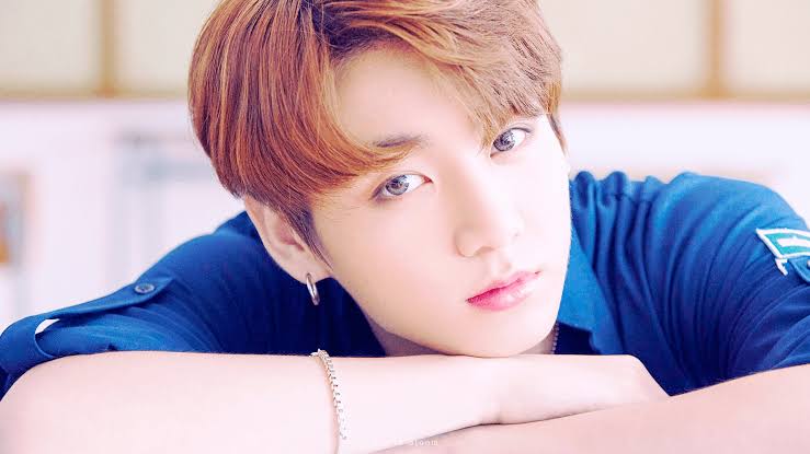 kookieass97's tweet photo. Still with you 💜
#OurPurpleLightJK https://t.co/k11DFz6ltX