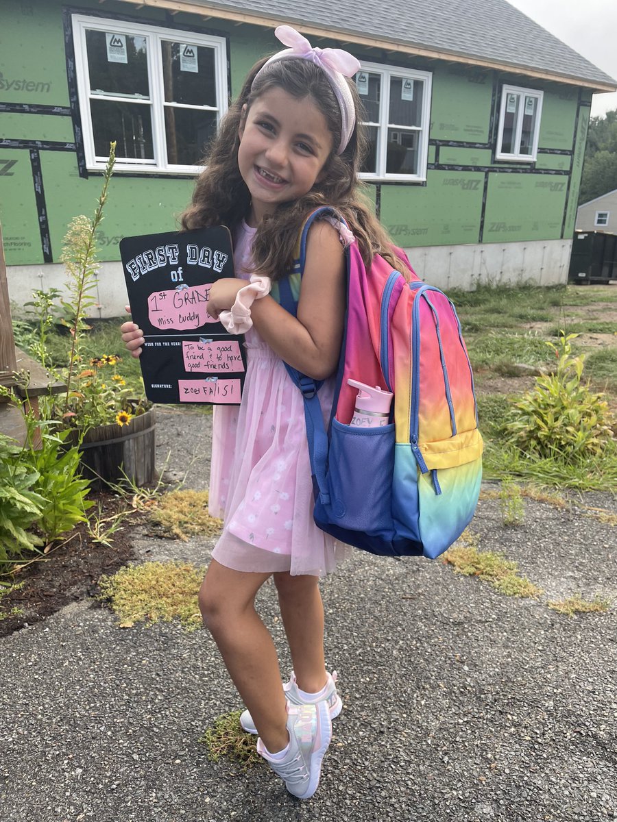 M_Fallisi's tweet photo. And just like that we have a first grader! #prouddad #timesflying https://t.co/34zDAEJroX