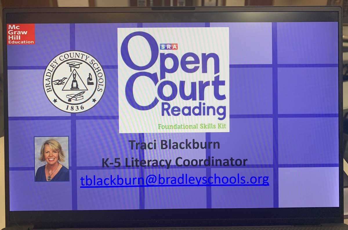 TraciBlackburnB's tweet photo. One of the highlights of my job! Supporting new teachers in their efforts to engage ALL students in systematic and explicit literacy instruction! #soundsfirst #connectingsoundsandspellings #learnthecode #earlyliteracy @BradleySchools @TN_Literacy @TNedu https://t.co/O1eCOjcPO5