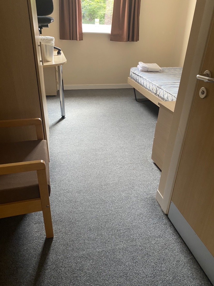 SM_Clean_Devon's tweet photo. Commercial carpet cleaning to student accommodation, nice work team #exeter #carpetcleaning #servicemaster https://t.co/At6JO255NP