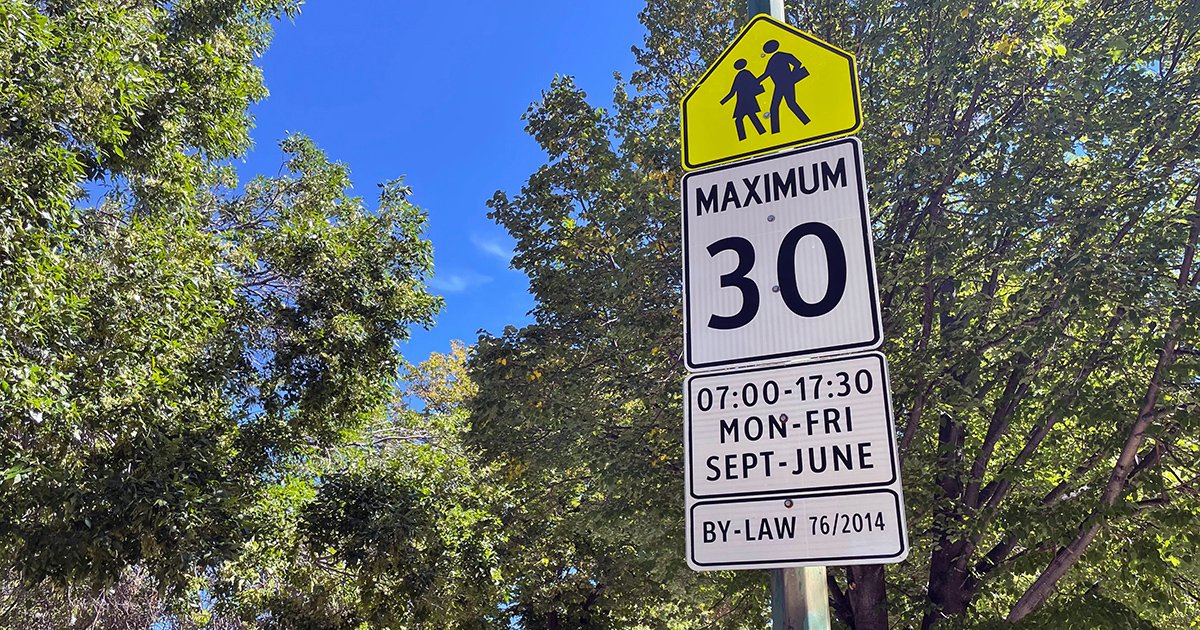 cityofwinnipeg's tweet photo. School zones are back in effect weekdays beginning Sept. 1 from 7 a.m. to 5:30 p.m. Drivers are urged to use caution near schools and daycares. It's also a good time for parents and caregivers to speak with their children about road safety. Learn more: https://t.co/KuZ0qllTHZ https://t.co/TXxkLYmLCb